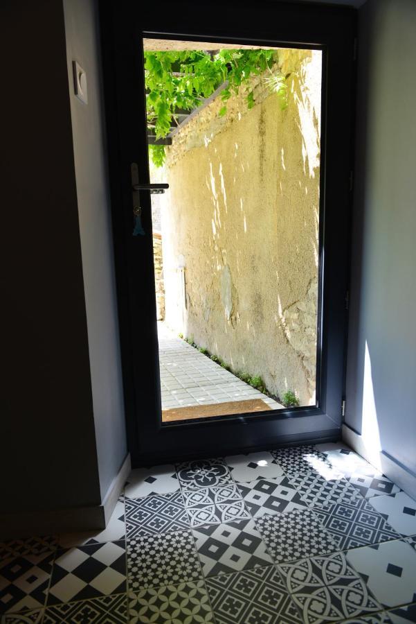 Chez Pique-Fesse Chambre D'Hote Saint-Martin-L'ars Buitenkant foto